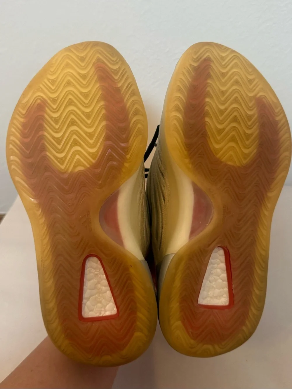 Yeezy adidas quantum